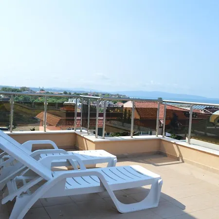 Διαμέρισμα Summerhouse *