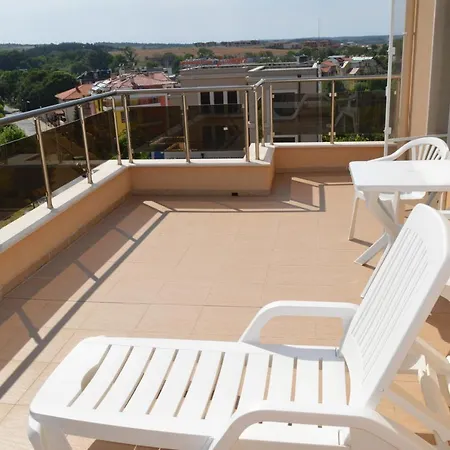 Διαμέρισμα Summerhouse