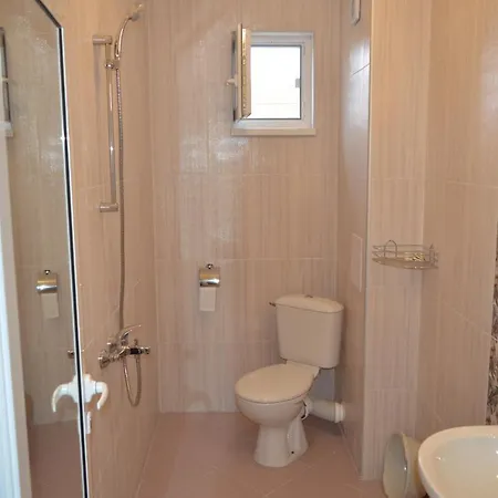 Summerhouse Daire *